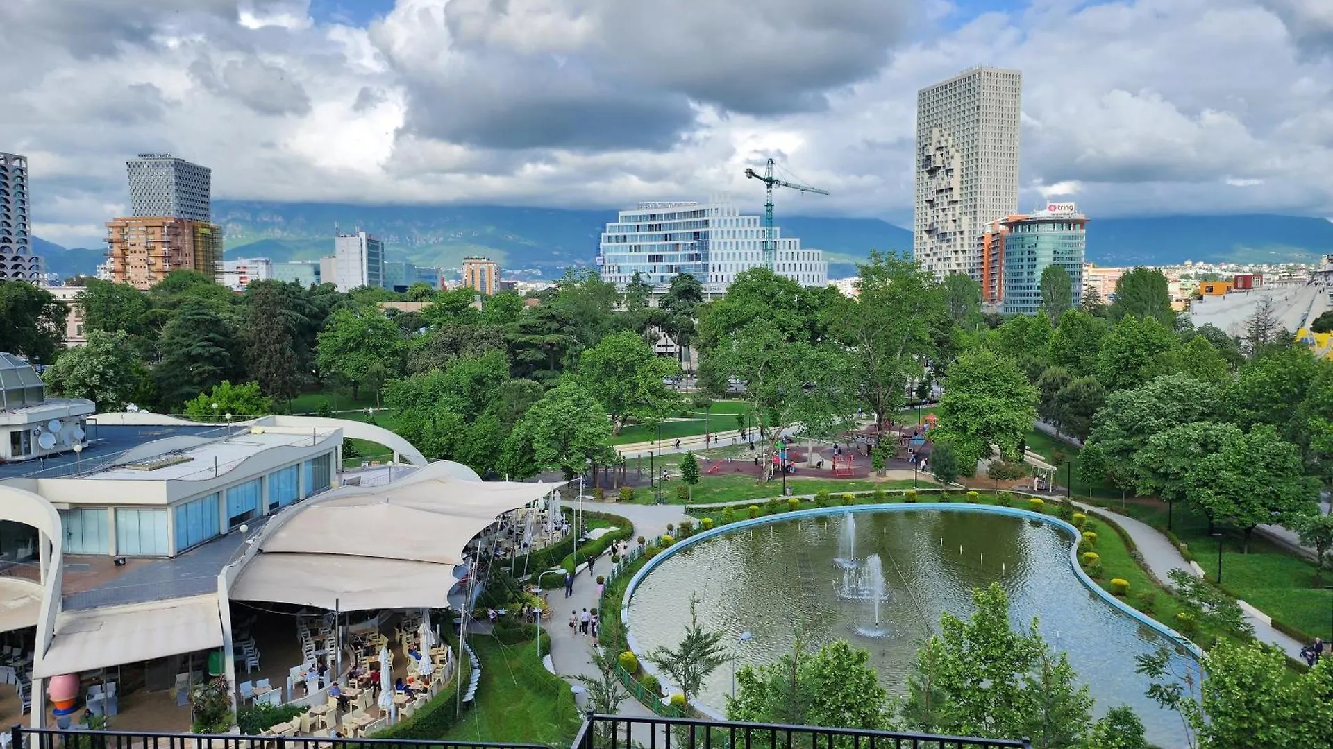 Tirana City Center Penthouse Oasis 0*,  アルバニア
