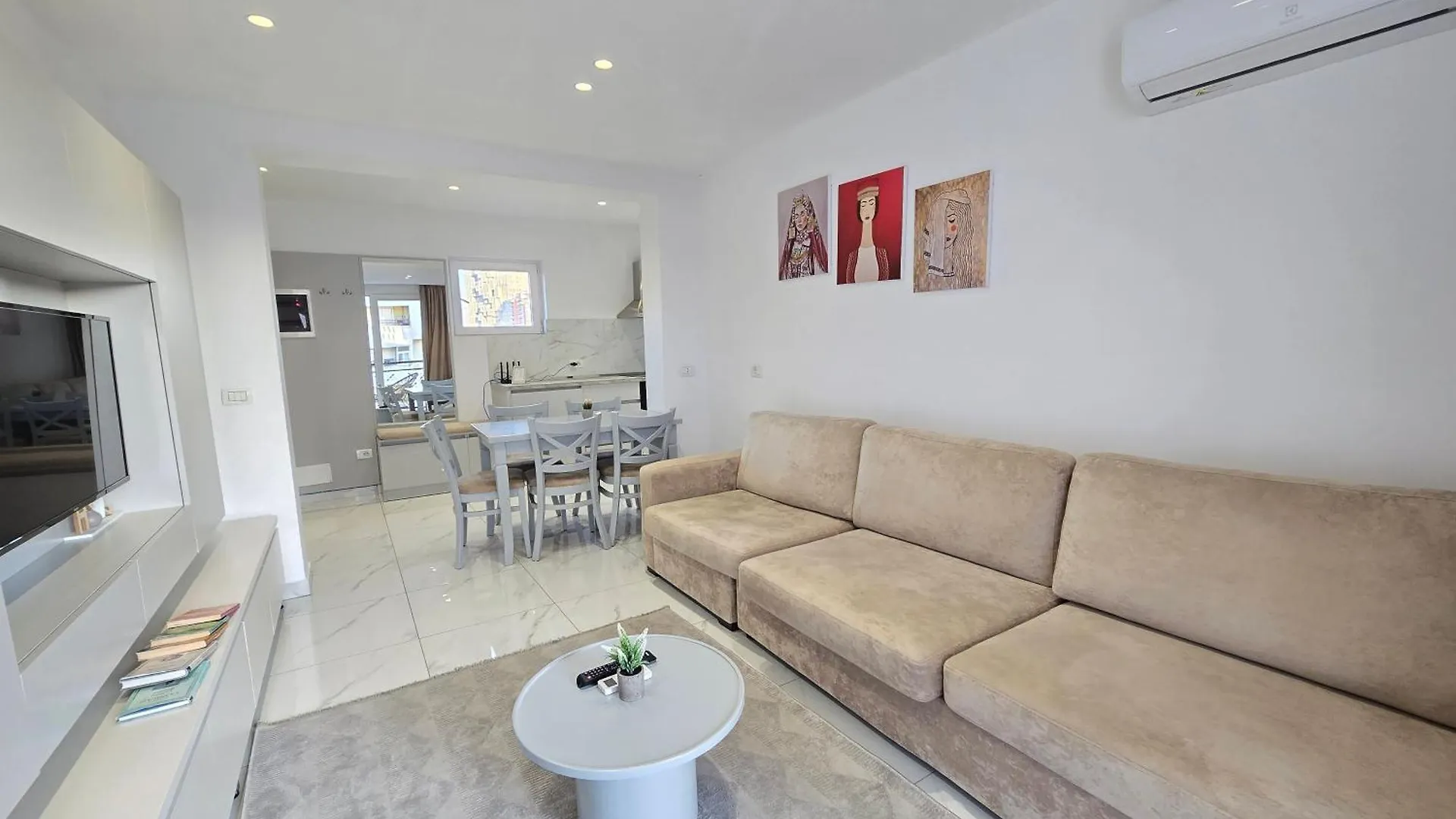 Tirana City Center Penthouse Oasis Апартаменты